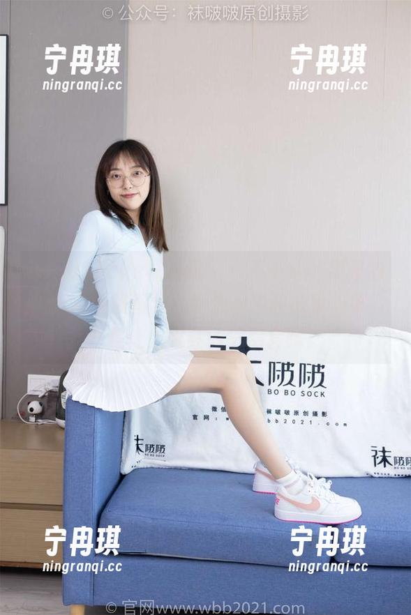 BoBoSocks袜啵啵-果果 BoBoSocks袜啵啵 - 一不小心,果果的最新OL制服图集让我想起了职场那点事,真是让人眼红的千层套路!