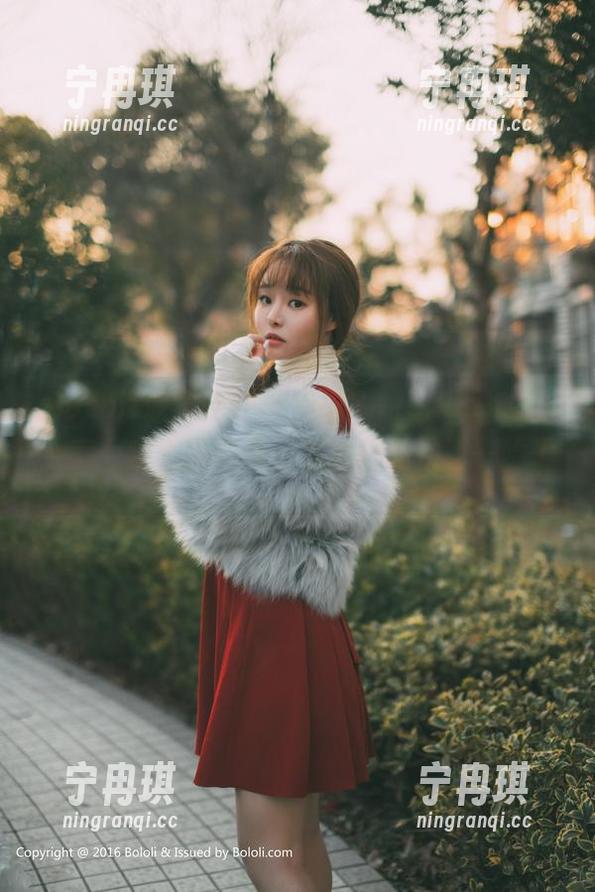 BoLoli菠萝社-柳侑绮Sevenbaby BoLoli菠萝社 - 柳侑绮Sevenbaby的全套七宝大理作品,连我都想去游一趟了。