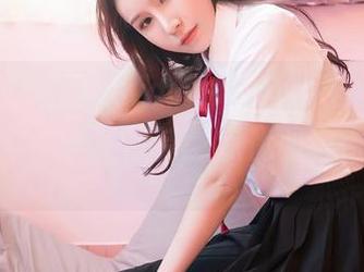 Feilin嗲囡囡 – youOvOyou礼服合集——下载吧，毕竟保持一点优雅也得花些料。
