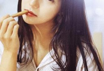 GIRLT果团网 – 校园原图分享,尹意纯就像是不小心偷走的风景