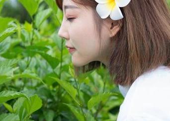 MiStar魅妍社 – 陈雅漫VICKY的私拍：一杯咖啡与无尽可能的日常