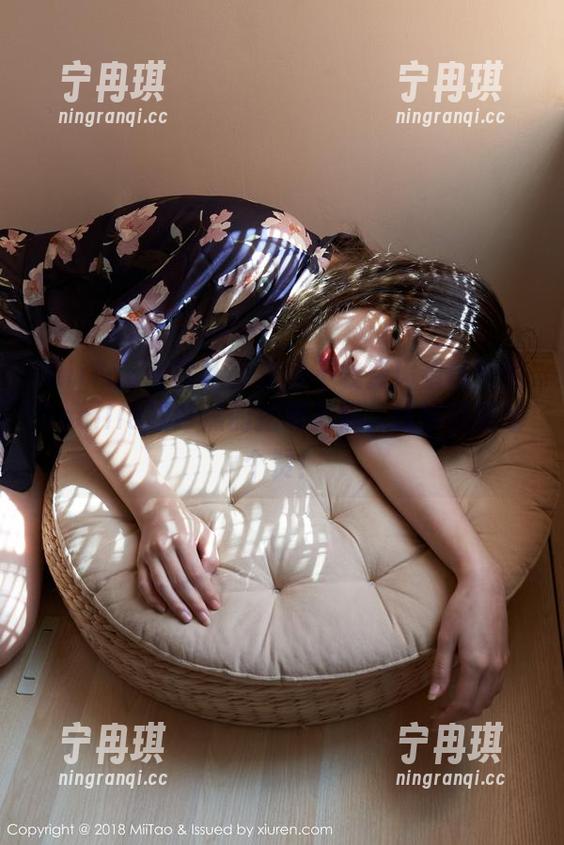 MiiTao蜜桃社-陆萱萱Cecilia MiiTao蜜桃社 - 美图不收费!看陆萱萱Cecilia婚纱照的拍摄花絮,帧帧都想给个赞!