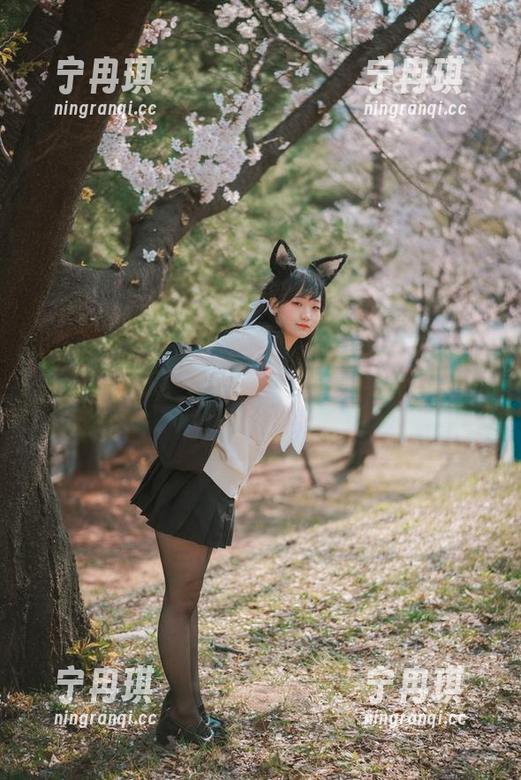 Mimmi(밈미)的DJAWA2022圣诞图库，分享欢乐，呵呵，有些图片可能让你立刻冒汗！