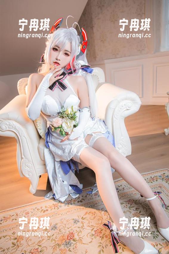 芋头天台系列，Momoko葵葵的写真图包，真想住进这个角落