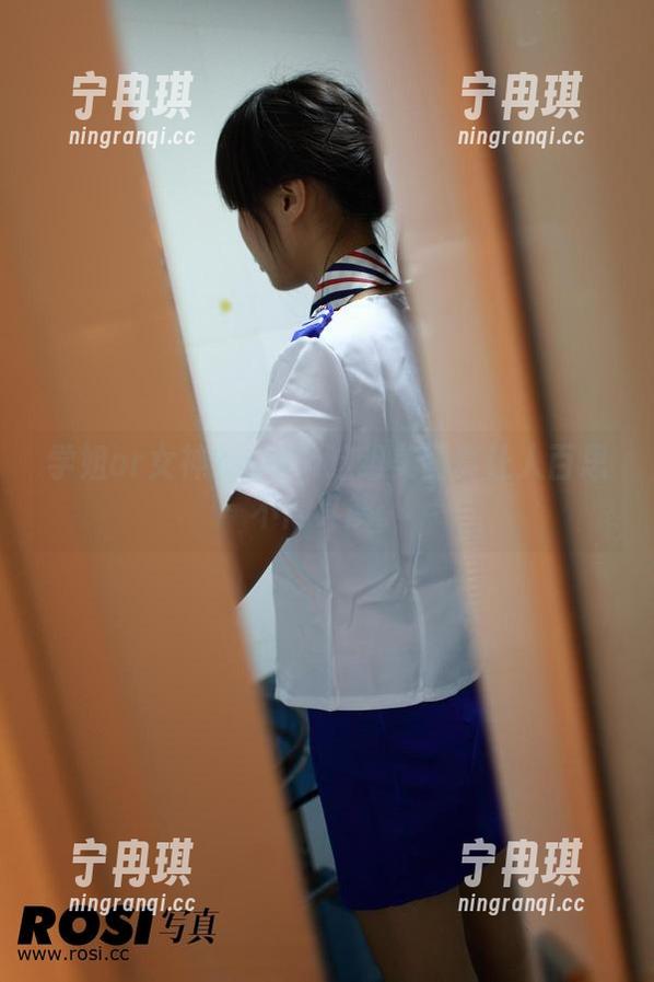 ROSI写真 学姐or女神?ROSI这组美图真让人百思不得其解。