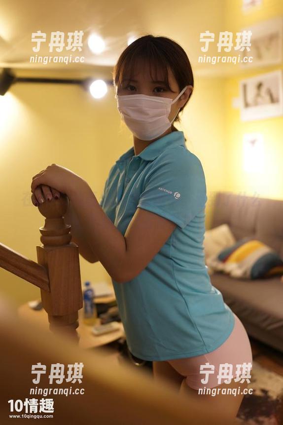 ROSI口罩 在ROSI的蕾丝底裤套图中,看到了什么?下载自己去体验吧!