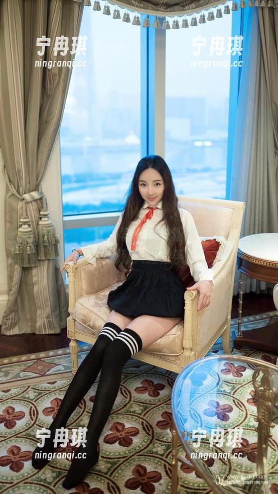 TuiGirl推女郎-李丽莎 TuiGirl推女郎 - 李丽莎的新秘书作品,你敢下载就大胆上手!