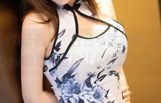 XIAOYU语画界 – 白色不再单调,郑颖姗Bev的定制图片让你惊掉下巴。