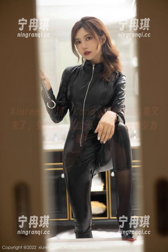 Xiuren秀人网-Candy糖糖 Xiuren秀人网 - Candy糖糖丝袜合集又来了,免费送,我的天,这是反向吸引力吧!