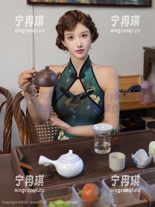 Xiuren秀人网-周于希Sally Xiuren秀人网 - 周于希Sally教我欣赏黑丝美腿,图片下载还得靠自己!
