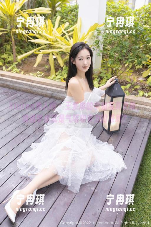 Xiuren秀人网 - 王紫琳的学姐写真更新，难道学姐就是气场和实力的兼顾？