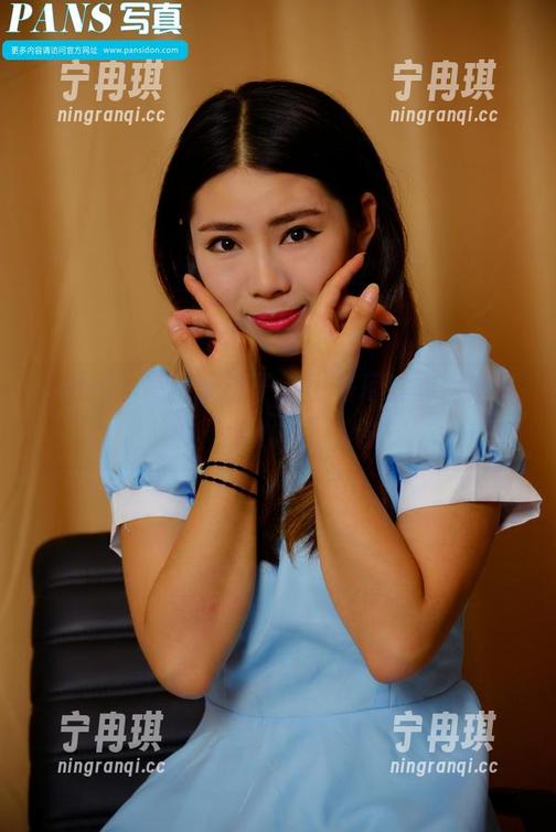 pans - 高清美惠子：比基尼时刻，盛夏的“小心机”分享
