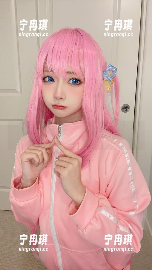 wendydydydy_酱油 Wendy的熊熊合集又在线啦,谁能想到这种融合居然会让我多看几眼。