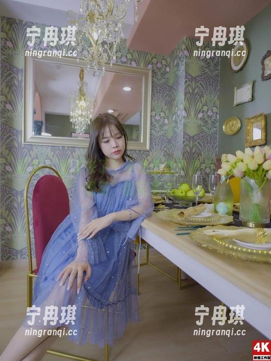 丽柜-小兔 丽柜 - 图集来了!小兔热血青春与“翻车现场”的完美结合