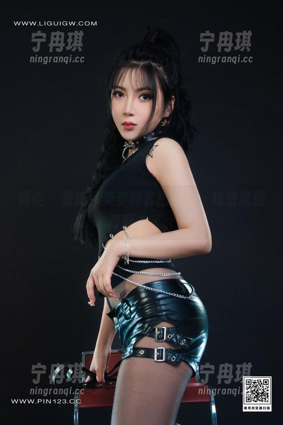 丽柜-美美 丽柜 - 最新!美美的套图公布,秘密就别再藏着了。