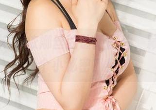 克拉女神 – 依娜丝的最新图片,藏着千万个小秘密?!