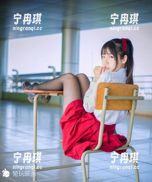 兔玩映画 优雅与俏皮并存,兔玩映画私房甜系少女图集。