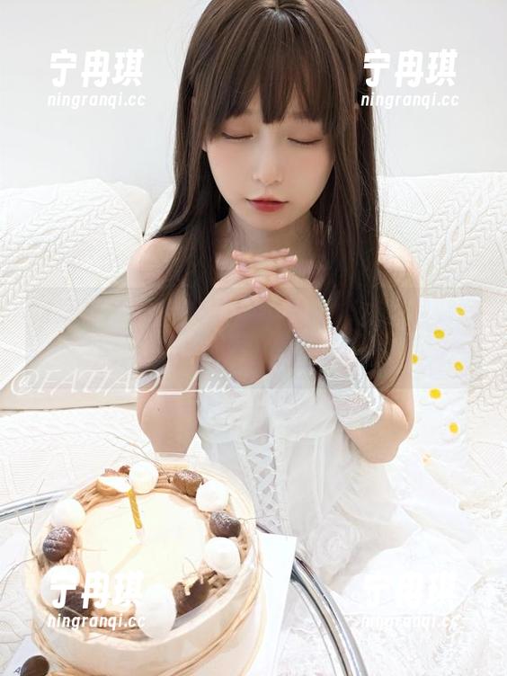 发条少女yoki 如果发条少女yoki的定制豹纹图片是新潮流,我可能也要跟上潮流了。