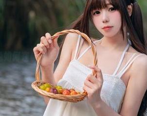 看咬人小小兔如何在桃子摇摇乐中丧失理智——私房里趣味满满