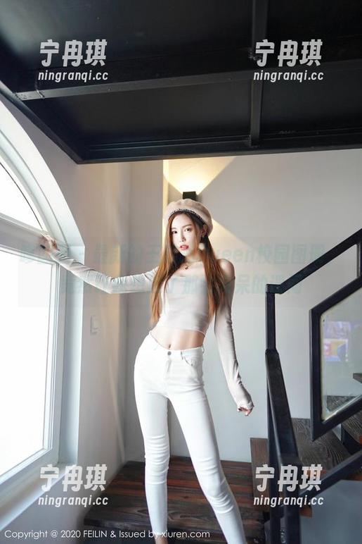 嗲囡囡 - 最新的王婉悠Queen校园图册，竟然让我想起了那会发呆的课间