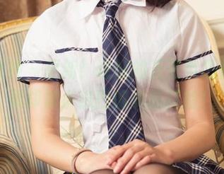 头条女神 – 更新！说好的万圣节恐怖，结果却被小热巴的美图打脸！