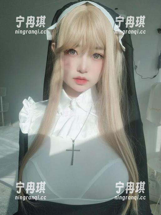 女主K 图集下载时间,女主K的制服比超市开门还特别,速来!