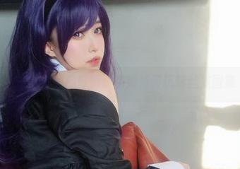 女主K在线搞事情:看她如何玩转丝袜图集