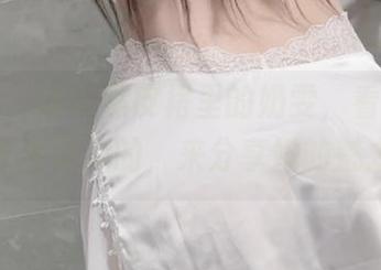 微密圈 – 超短黑皮裙里的奶雯,看得我想立刻去找类似的,来分享她的魅力吧!