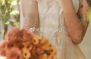安曜曜的在线白丝selfies,大概只能心中默念“心智成熟”吧。