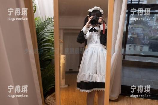 少女秩序-鹿可 少女秩序 - 鹿可,原图展现了我对夏天的偏见哈哈