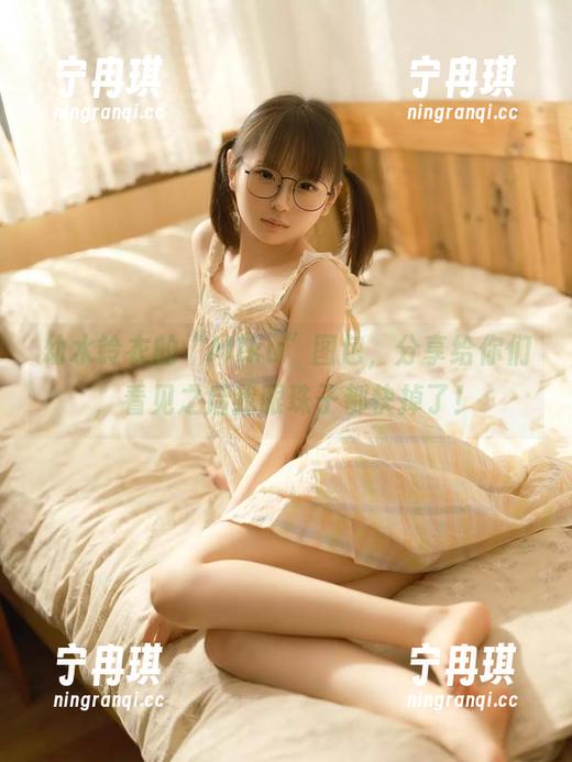 幼水铃衣 幼水铃衣的“Miku”图包,分享给你们,看见之后我眼珠子都快掉了!