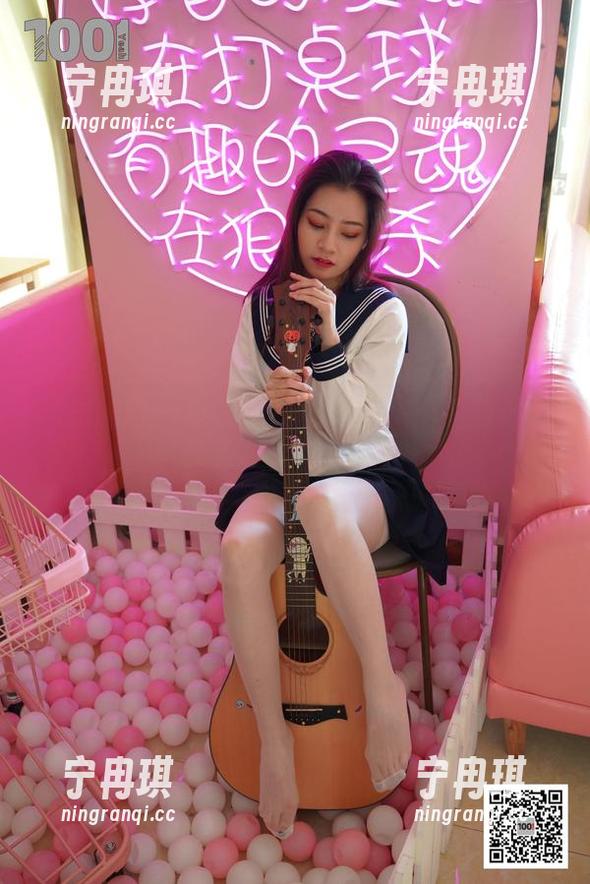 异思趣向-小九 异思趣向 - 小九的皮衣写真,最想对你说:“我今天就想要吸睛!”