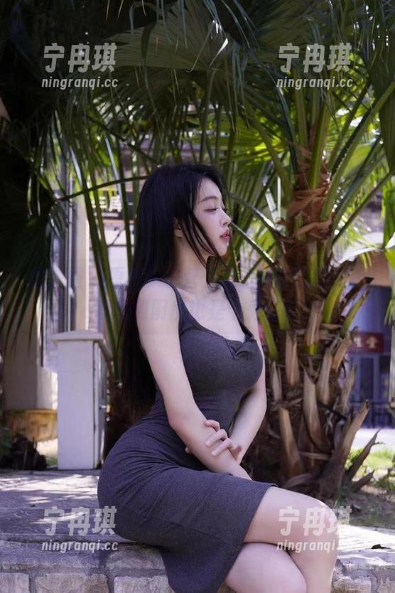 徐珺大哥 微密圈 - 原图集中营:徐珺大哥的厨娘,没想到厨房也是个秀场!