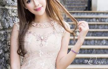推女神 – 王婉悠Queen在丛林里遨游，高清美图就像她的私人画展！