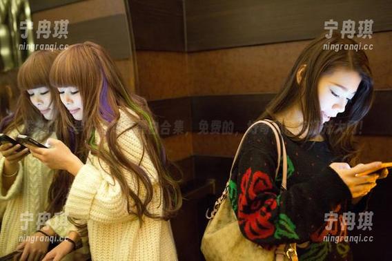 推女郎-李七喜 推女郎 - 李七喜专属黑白合集,免费的,好奇心帮你打开大门!