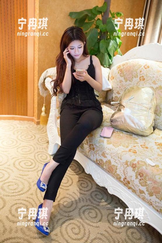 推女郎-赵惟依 推女郎 - 清纯,这回事儿赵惟依可得住手!最新写真集上线,她的“纯”到让人想养成小宠物!