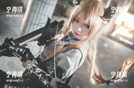无筝ryou 无筝ryou的高清制服只需你一瞥,保证引爆你的校服情怀!