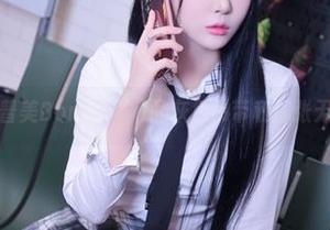 定制产品：普美Bomi(보미)的灰色吊带和那张无意间的图片