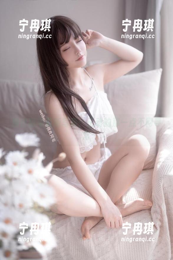 桃良阿宅最新写真：王动的那一点不同寻常