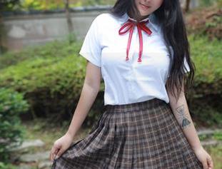 模范学院 – 唐琪儿il聊聊高跟鞋的那些事，别忘了分享你的看法哦！