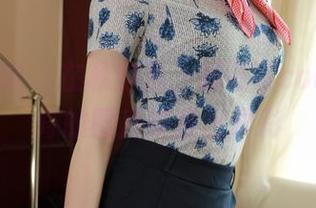 模范学院 – 在私房里,杨可可coco与花嫁的图片碰撞出异彩