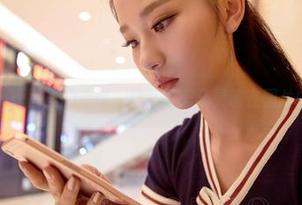 爱丝 – 原图里的小茹,修女的鬼马灵魂在图片中飞舞