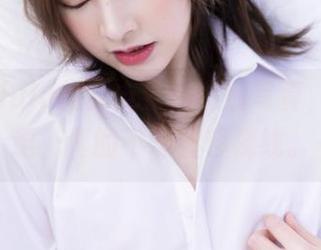 白露Bululu的女友系列高清写真，略微挑逗，真的不想转移视线。