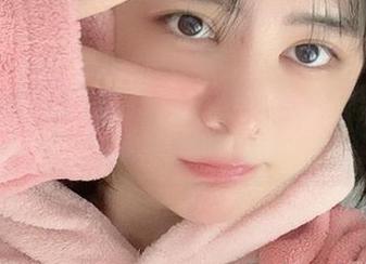 下载!眼酱大魔王w的粉色写真,完全停不下来!