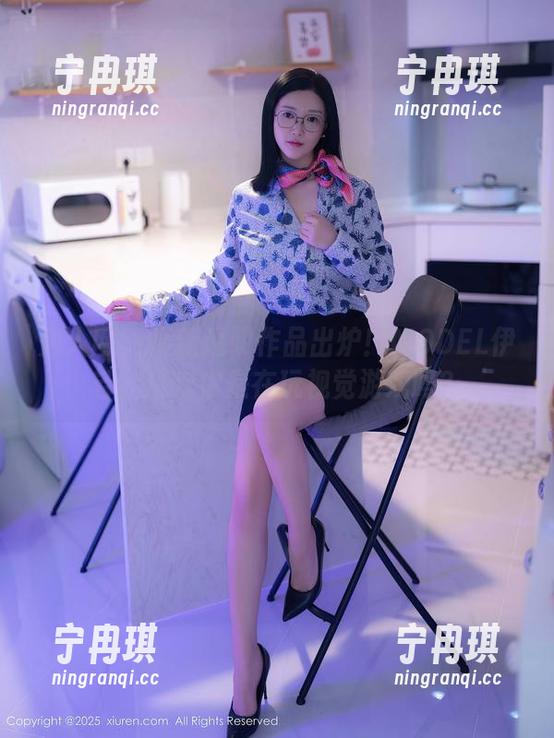 秀人网-MODEL伊若 秀人网 - 最新透明作品出炉!MODEL伊若,这次你是在玩视觉游戏吗?