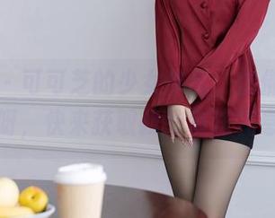 秀人网 – 可可芝的少女作品,仿佛在说:‘来呀,快来获取我的魔法气息!’