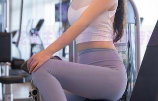 秀人网 – 花嫁主题,我发现夏诗诗Sally真会玩这些元素。