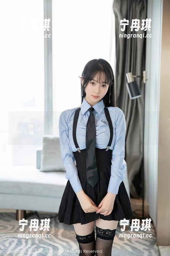 秀人网-小夕Kitty 秀人网 - 小夕Kitty的豹纹,壁纸版原图,我敢打赌没人能抗拒!