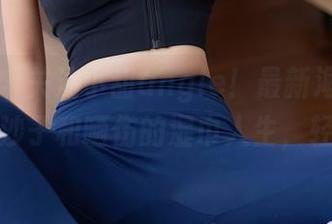 秀人网 – 关注小甜angle!最新海边套图:穿越沙子和晒伤的湿巾人生,轻松愉快