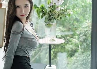 秀人网 – 筱慧cindy那身镂空,到底是原图还是图包的灵魂在作祟?